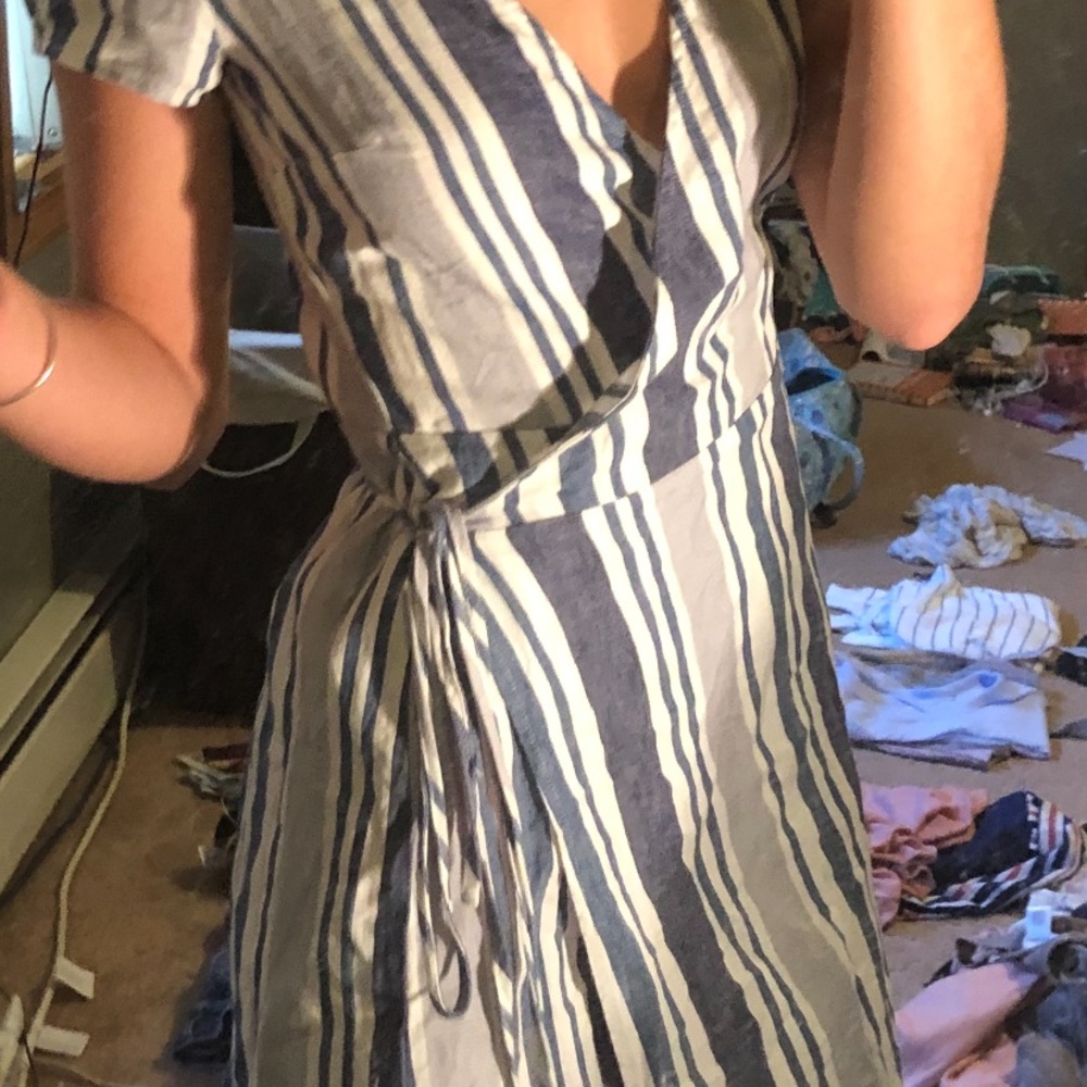 Tied up dress